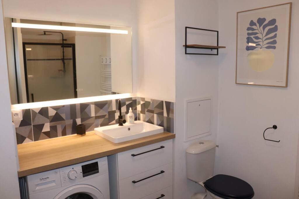 Les Cedres -Tram A 50 Metres, Bordeaux A 5 Minutes, Parking Apartment Cenon Exterior photo